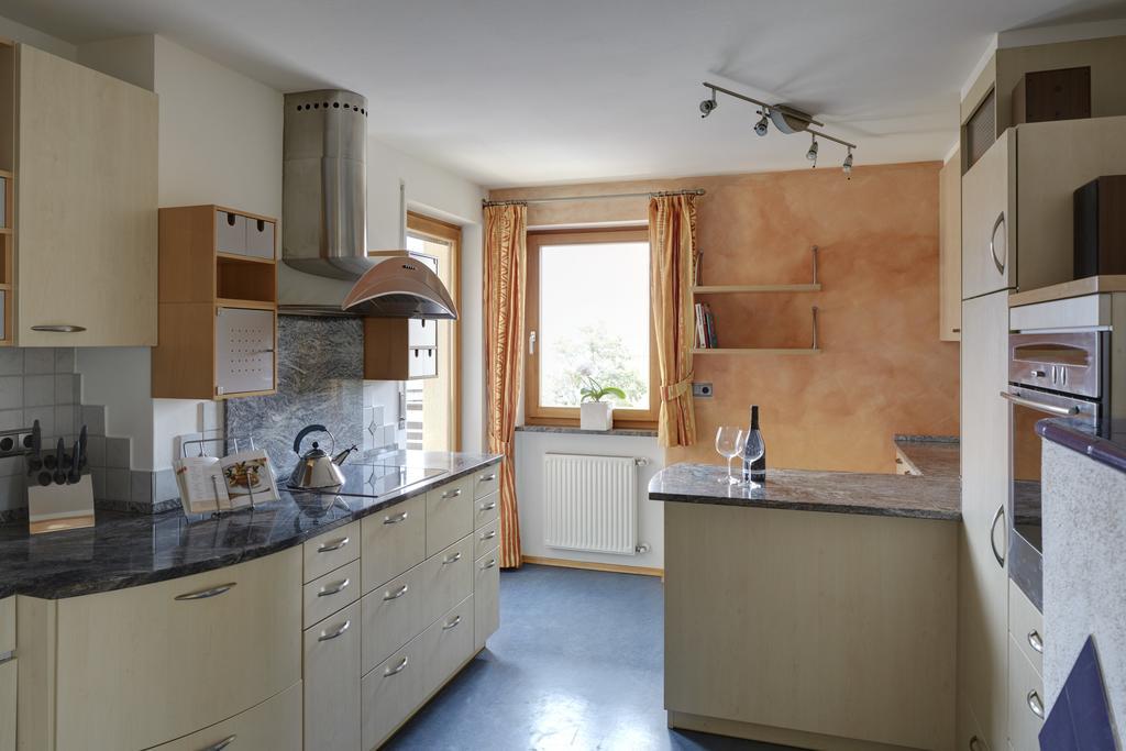Residence Ladurn Tirolo Chambre photo
